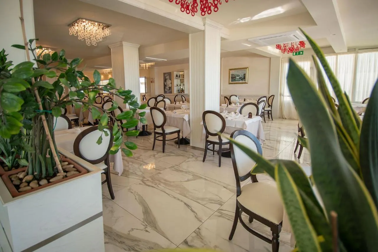 Hotel Orchidea 체르비아 3*,
