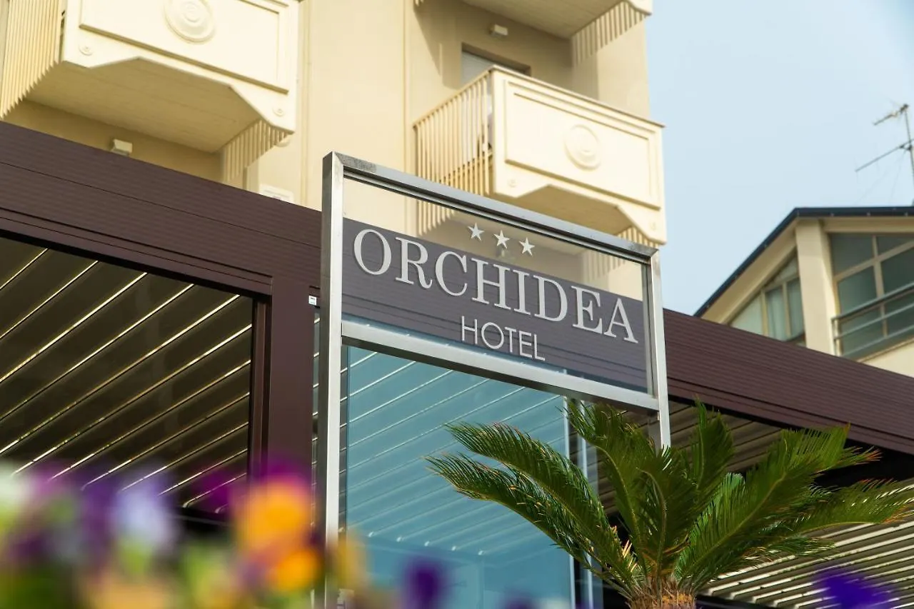 Hotel Orchidea 체르비아